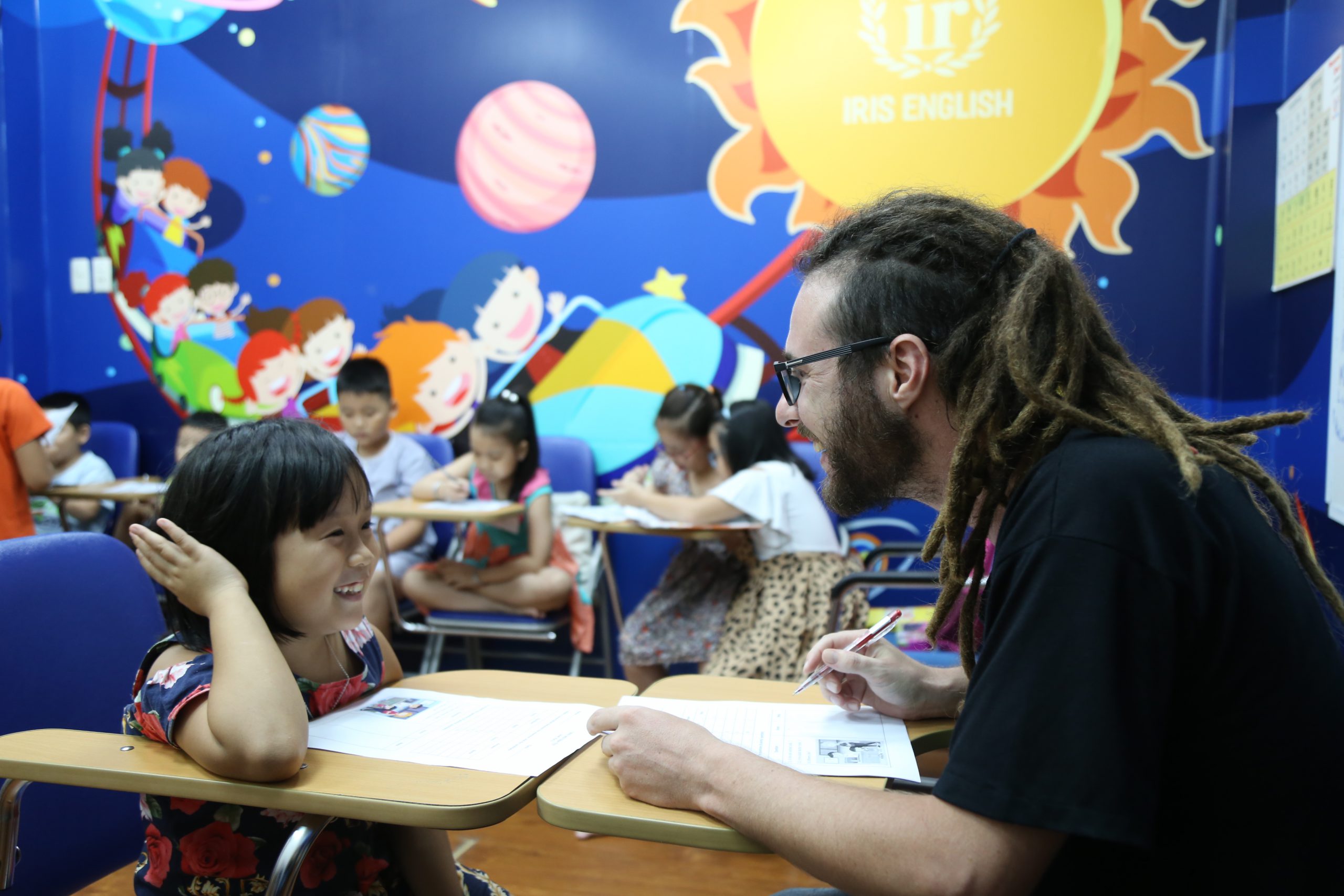 Trung Tâm Anh Ngữ IRIS English - Điện Biên Phủ