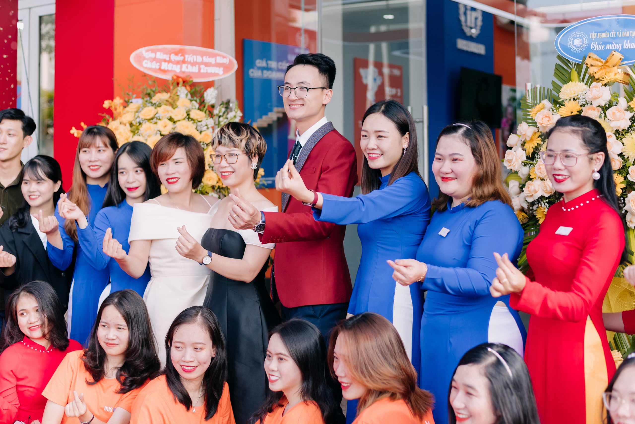 Trung Tâm Anh Ngữ IRIS English - Điện Biên Phủ có tốt không