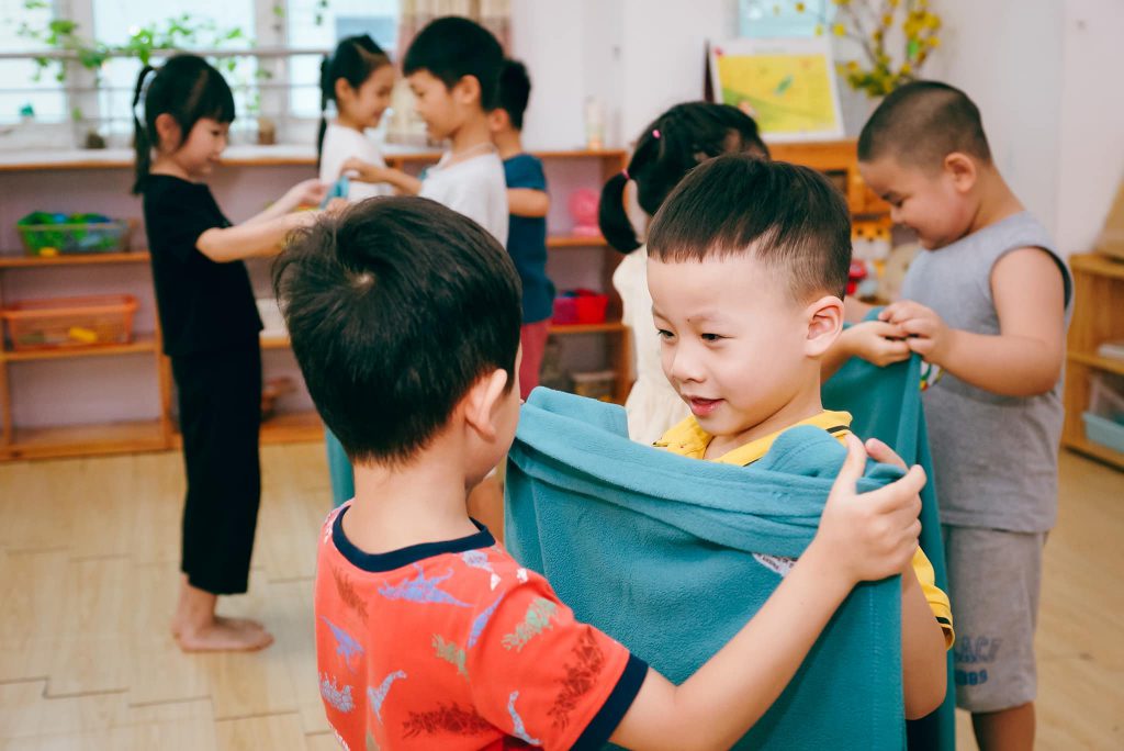 Mầm non Funny Kids Montessori Cầu Giấy - Dịch Vọng có tốt không?