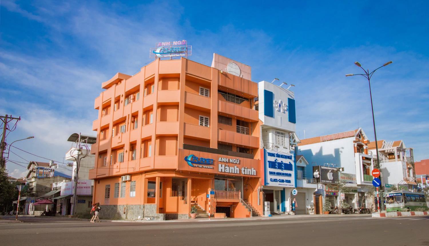 Trung Tâm Anh Ngữ Planet - Kim Thành