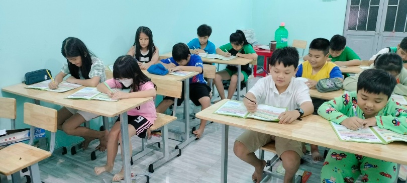 Trung Tâm Ngoại Ngữ Tin Học Hoa Mặt Trời - Phú Mỹ có tốt không? 