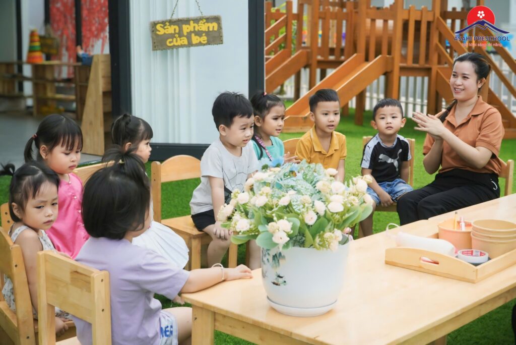 Những nụ cười xinh