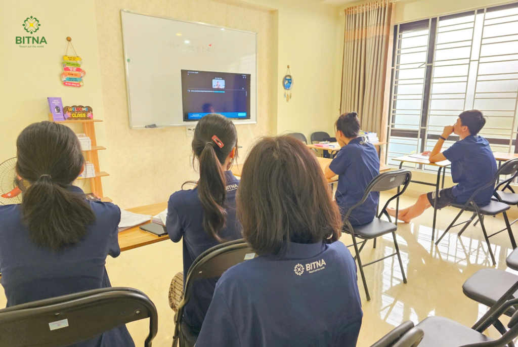 Chương trình đào tạo bài bản, chuyên sâu