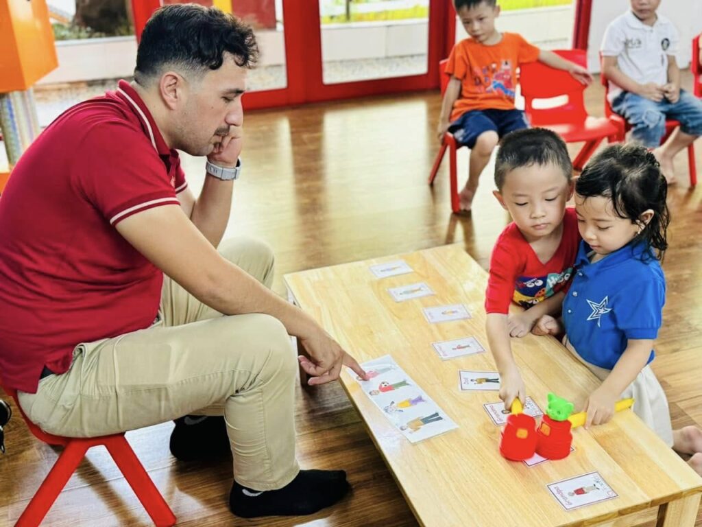 Trường Mầm non Ngôi Sao Đỏ - Bình Trị Đông A