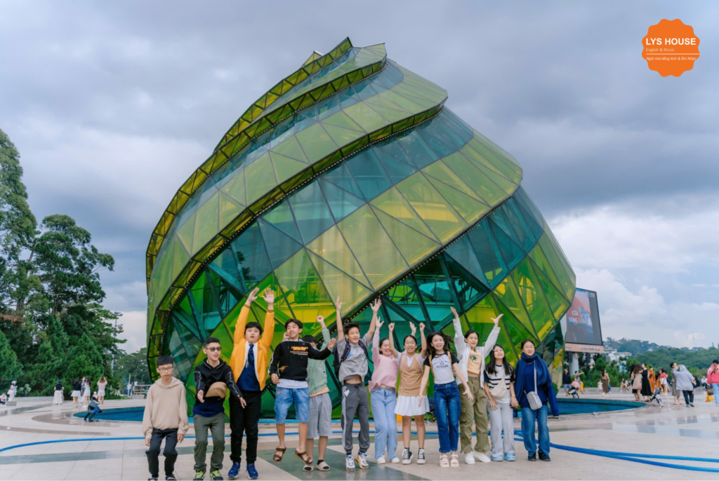 Ngoại khoá đa dạng