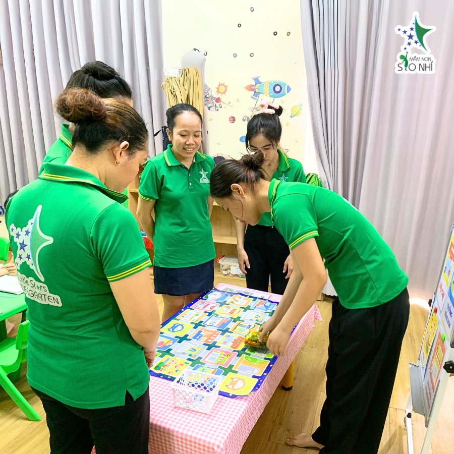 Trường Mầm non Sao Nhí (Little Stars) - Bàu Cát 2, Tân Bình có tốt không?