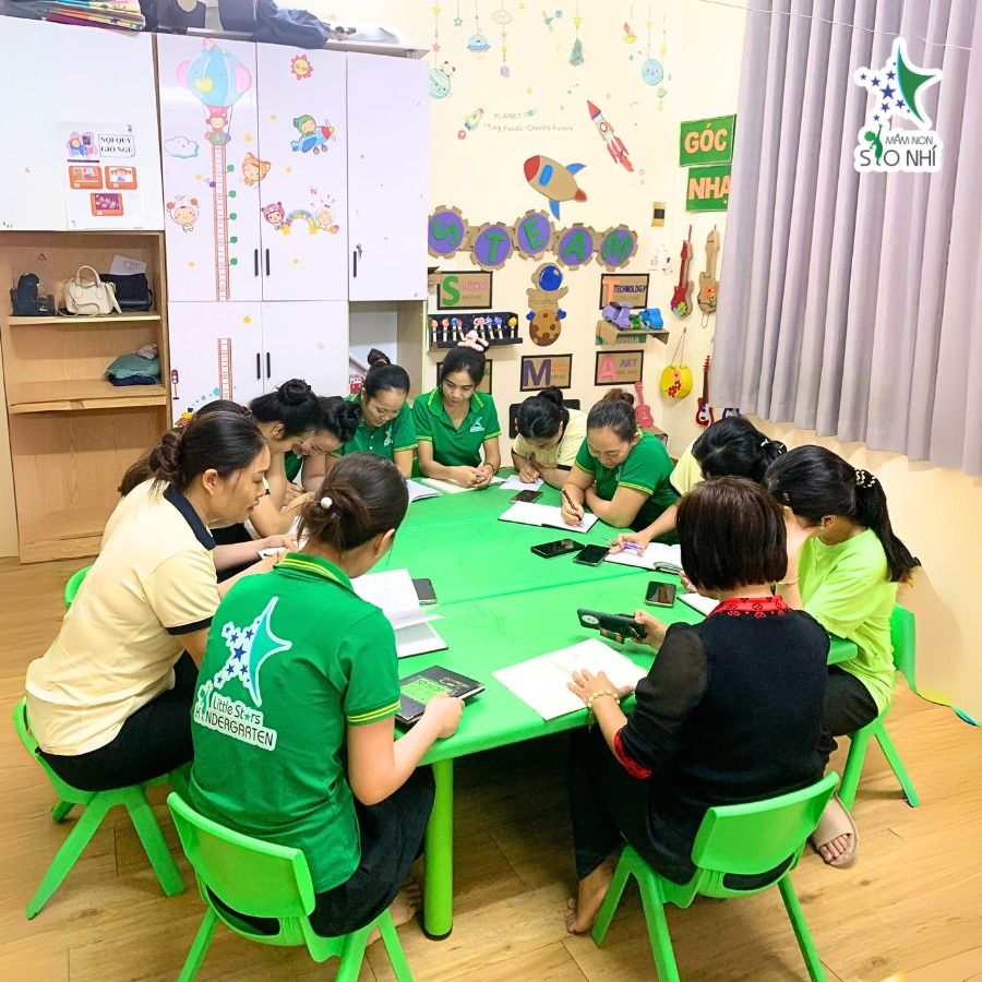 Trường Mầm non Sao Nhí (Little Stars) - Bàu Cát 2, Tân Bình có tốt không?