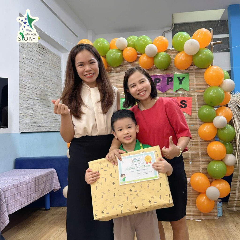 Trường Mầm non Sao Nhí (Little Stars) - Bàu Cát 2, Tân Bình có tốt không?