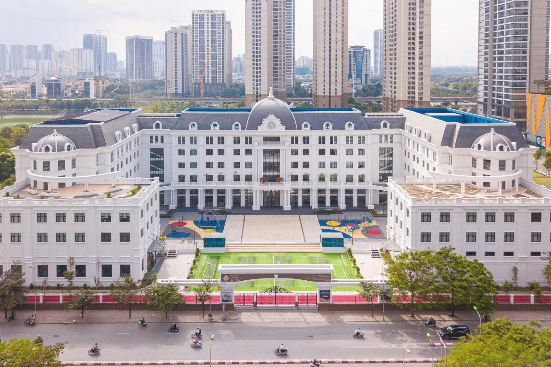 Trường Hanoi Toronto (Hanoi Toronto School) - Trung Hòa có tốt không?