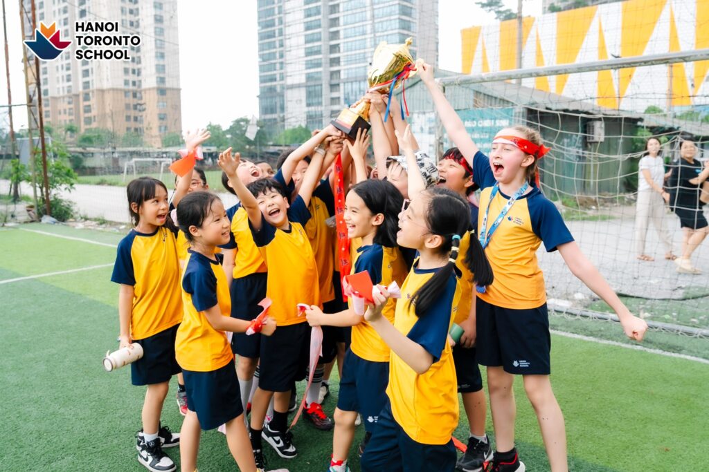 Trường Hanoi Toronto (Hanoi Toronto School) - Trung Hòa có tốt không?