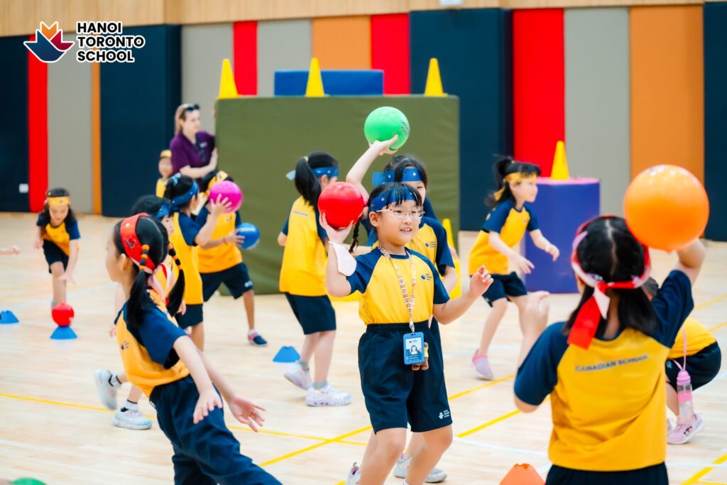 Trường Hanoi Toronto (Hanoi Toronto School) - Trung Hòa có tốt không?