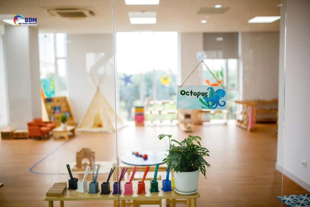 Phòng học rộng rãi khang trang