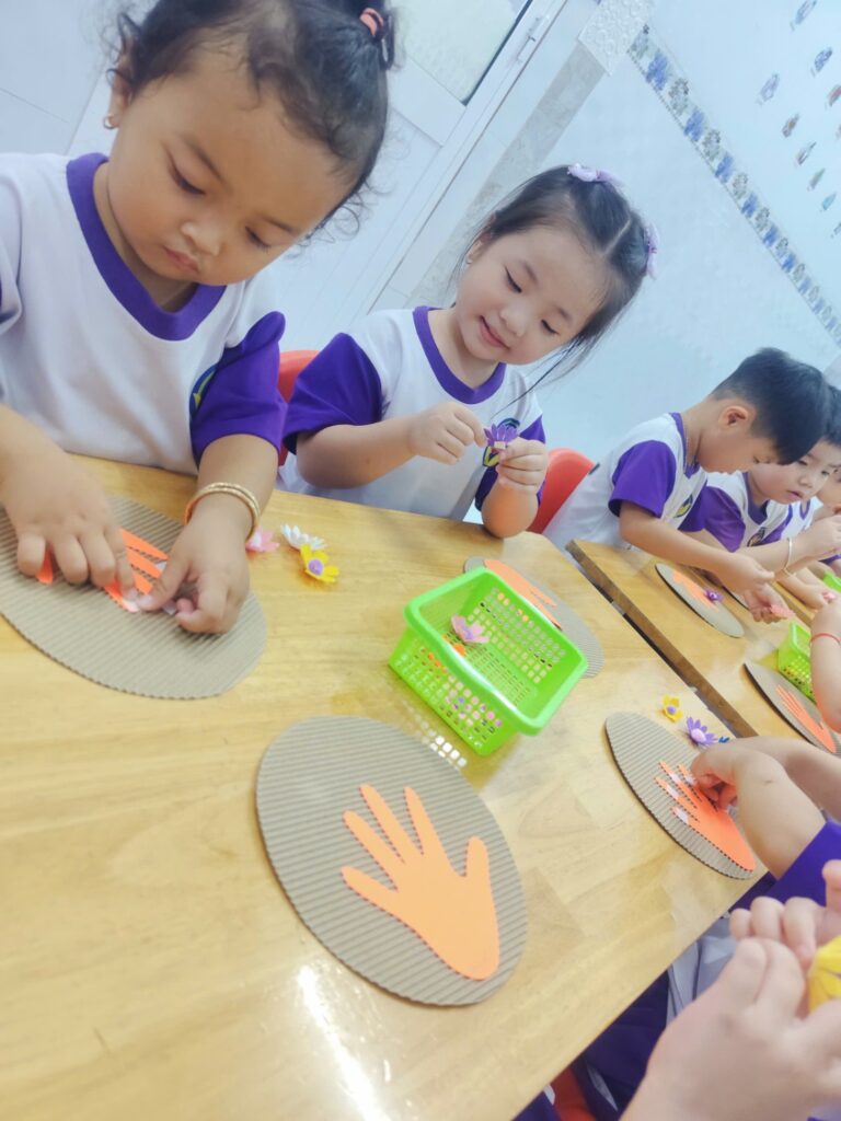 Giờ học sáng tạo