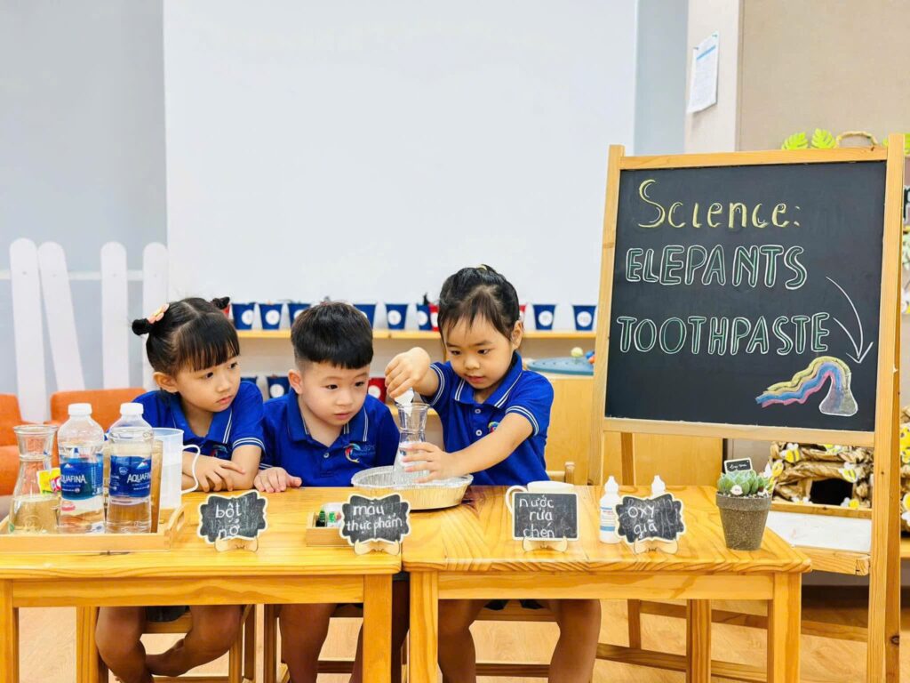 Giờ học thí nghiệm