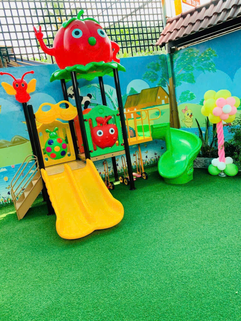 Khu vui chơi ngoài trời