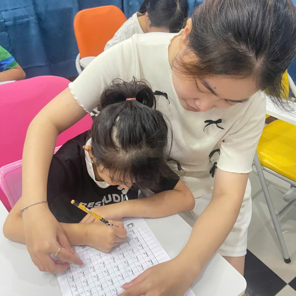 trung-tam-toan-tu-duy-cho-tre-ruby-math