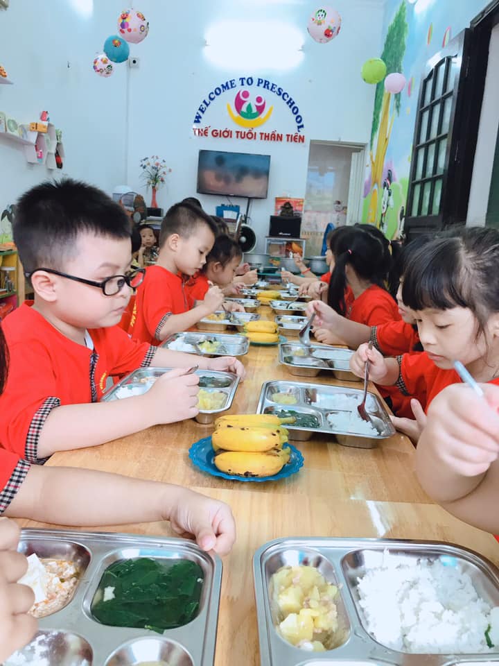 Bữa ăn đầy đủ dưỡng chất