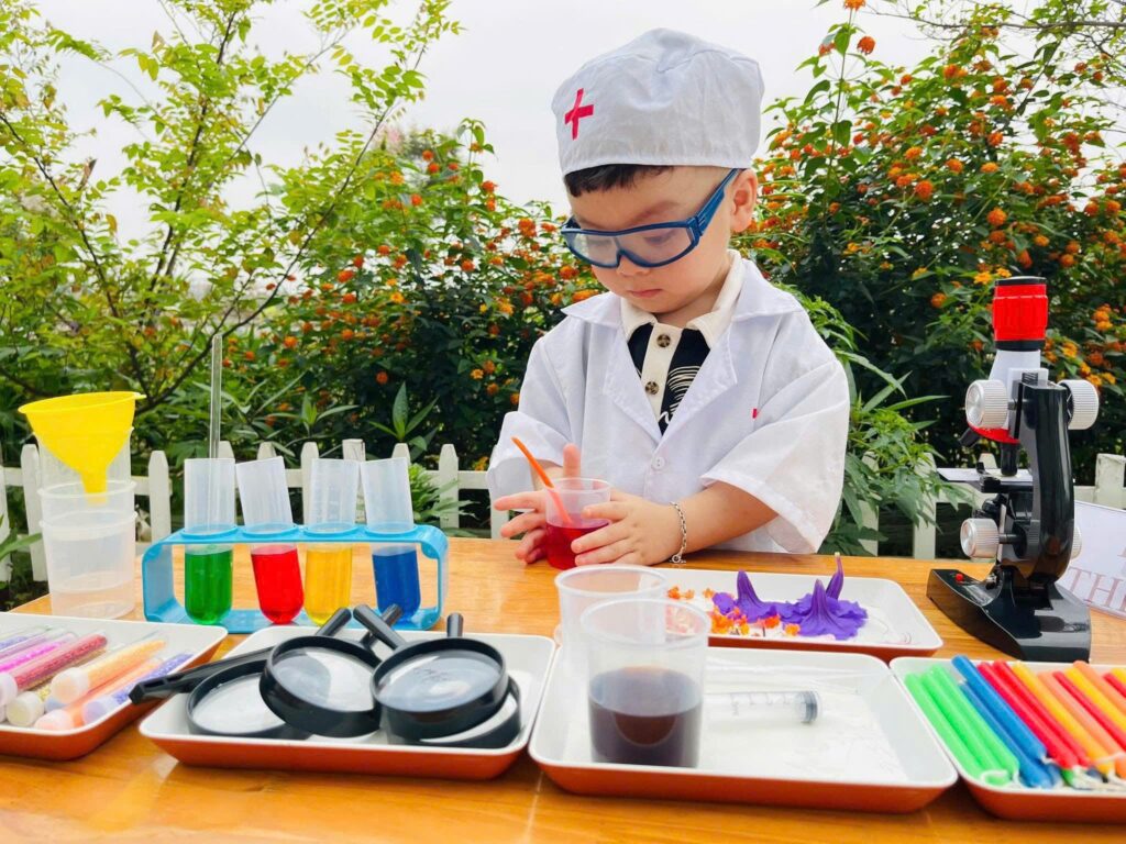 Giờ học thí nghiệm