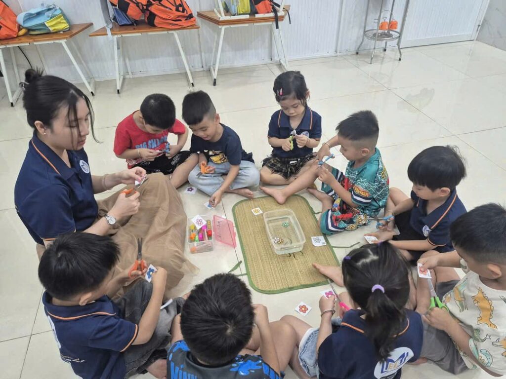 Trung tâm Tiếng Anh Montessori - Long Xuyên
