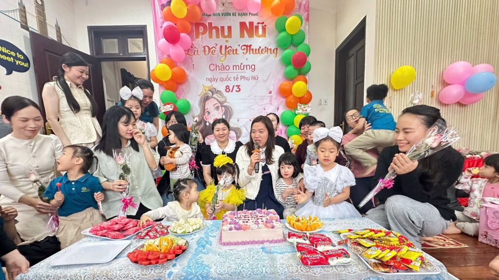 Trường Mầm non Vườn Bé Hạnh Phúc - Hồng Mai có tốt không