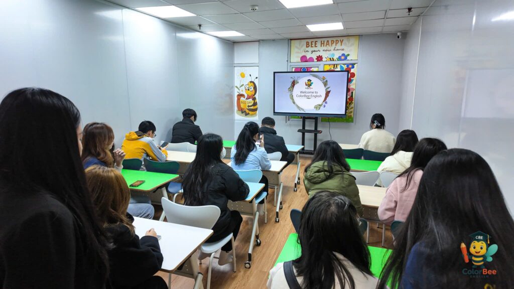 Trung tâm Ngoại ngữ COLORBEE ENGLISH - Hoàng Quốc Việt